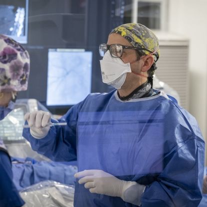 Dr. Tarulli, looking at a screen during the Y-90 procedure