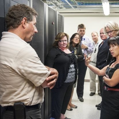 Peng-Sang Cau, one of three new KGH Board members joining the board this year, learns about some of the IT infrastructure projects completed recently.