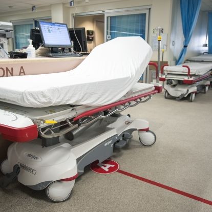 One of the new high-tech trauma stretchers now in use in our Emergency Department thanks to the recent donation by the KGH Auxiliary.