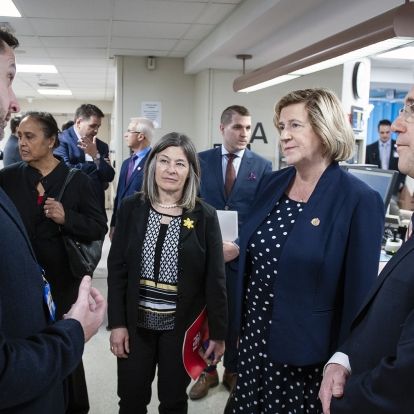 Dr. David Messenger, Head of Emergency, gives MPP Sophie Kiwala, Minister Helena Jaczek and CEO Dr. Pichora a tour of our Emergency Department
