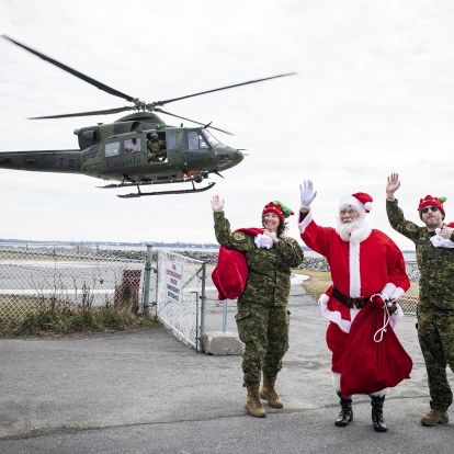 Santa exits helicopter