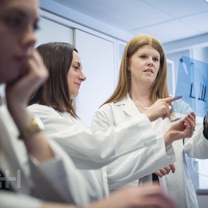 Image or Dr. Paula James in her lab.