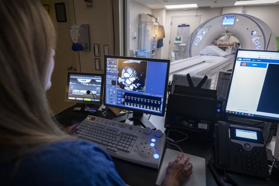 CT cardiac scan takes place at the Hotel Dieu Hospital site