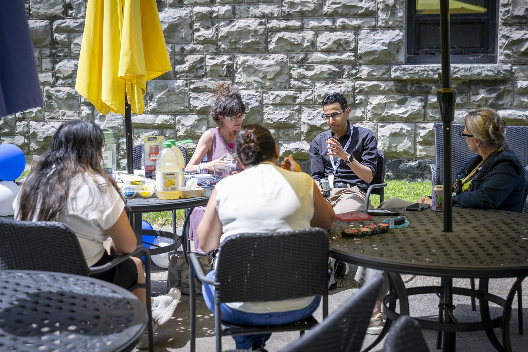 french conversation cafe