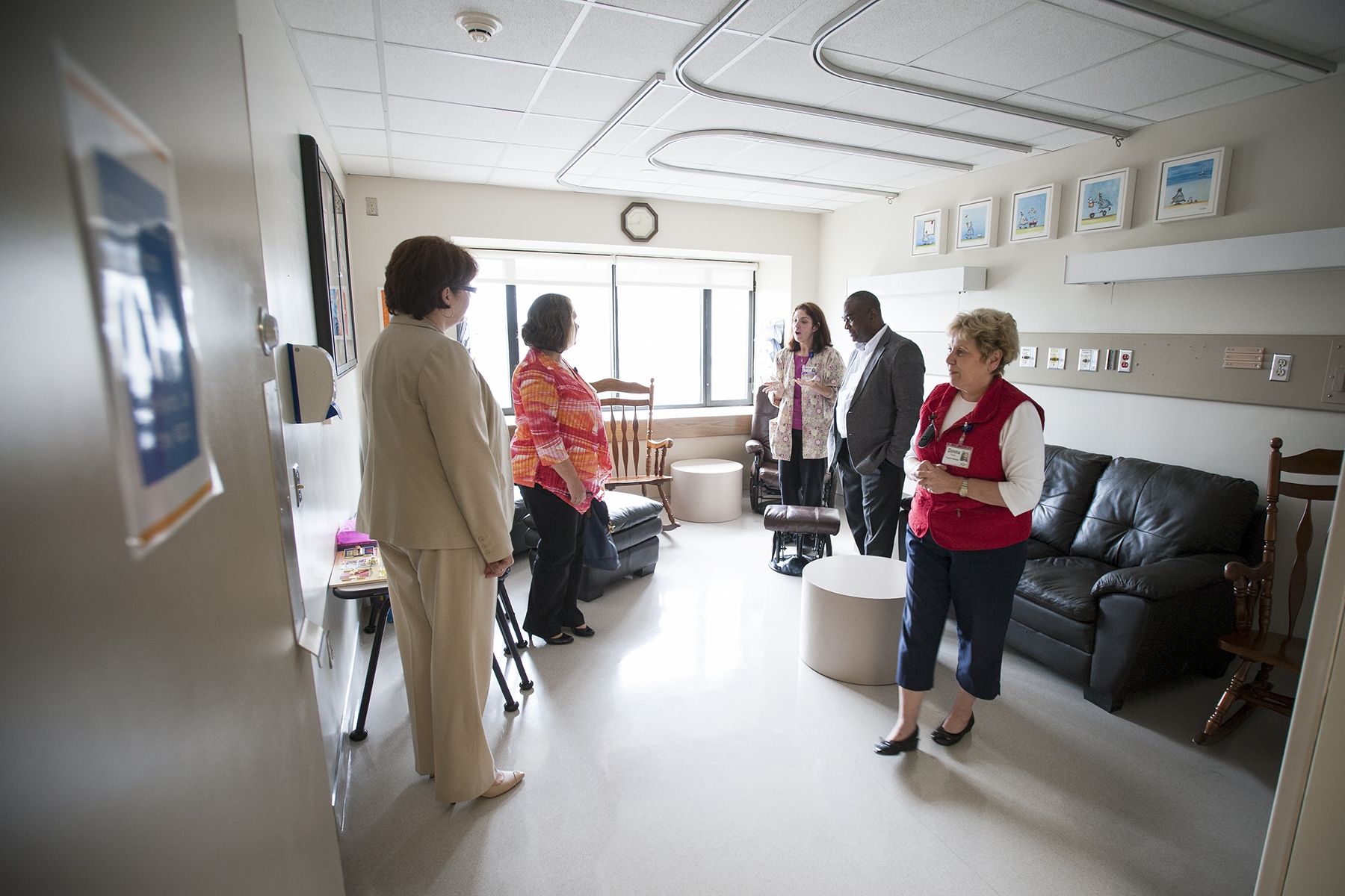 Bernard Roberson from Georgia Regents Health and Angela Morin, a KGH Patient Experience Advisor, talk with Kelli Kitchen, Program Manager at KGH on our newly renovated Neonatal Intensive Care Unit about the new Family Integrated Care model they are helping pioneer.