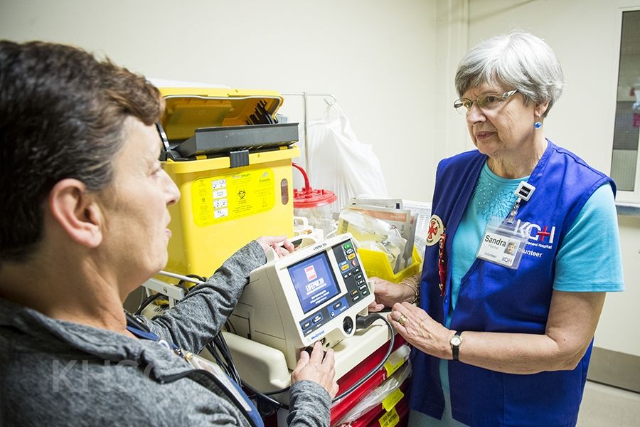 image of defibrillator donated by KGH Auxiliary