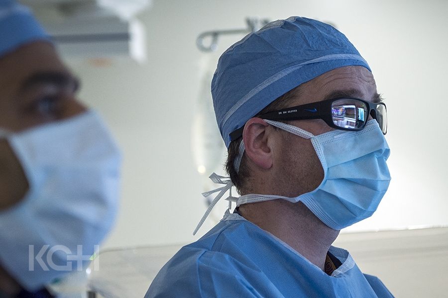 Dr. Ben Glover (R) uses KGH’s new Ensite Precision cardiac mapping system during a cardiac ablation procedure in our electrophysiology laboratory.